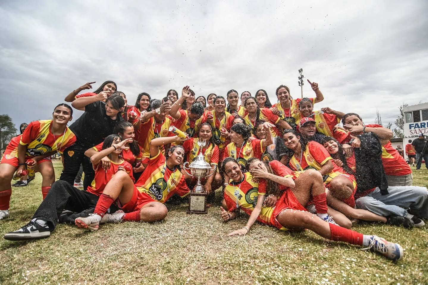 GOLES PAMPEANOS, GUARDIA CAMPEON, VETERANOS A FULL -VER VIDEO-