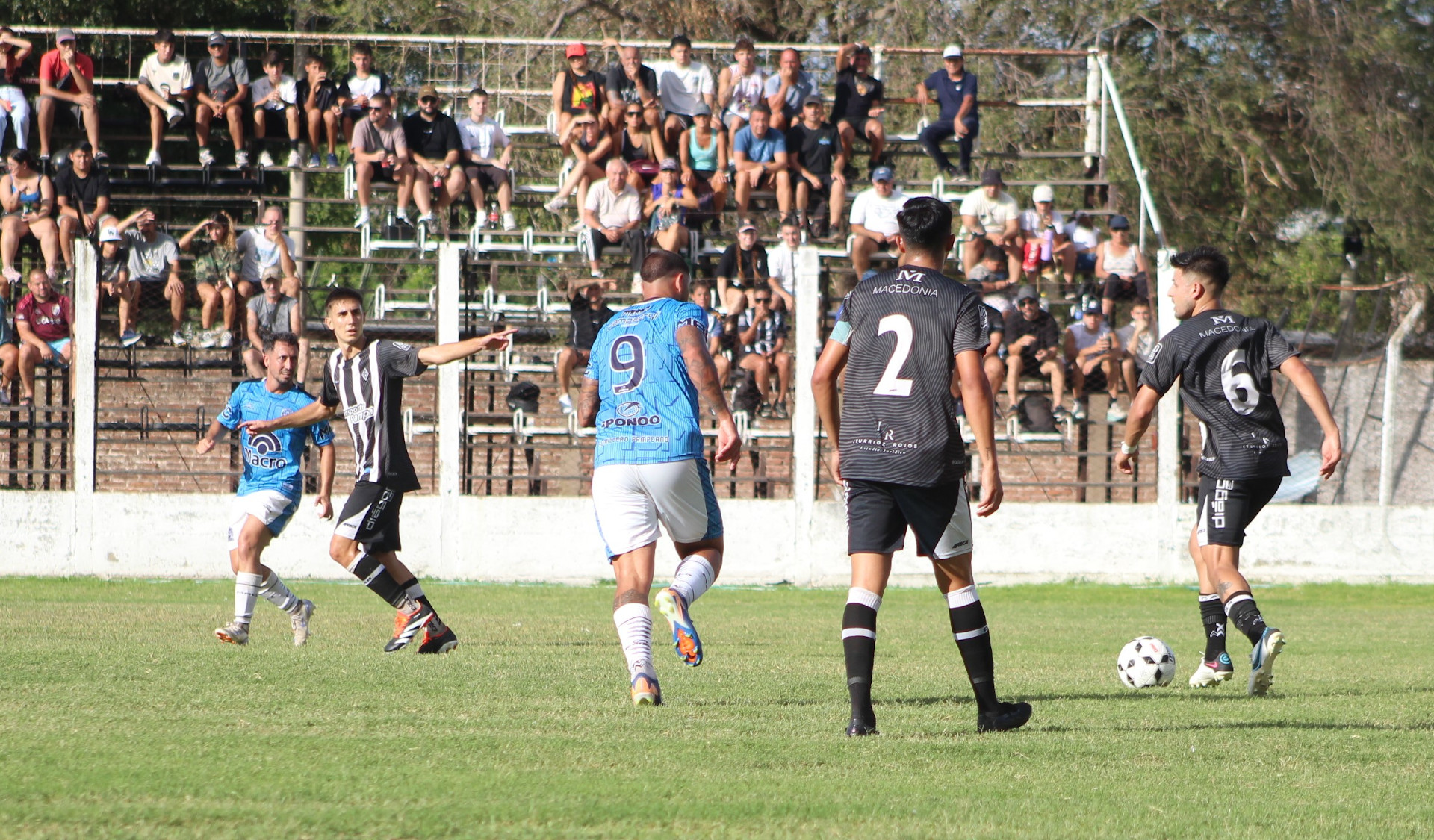 GANARON ALL BOYS, WINIFREDA Y UNION